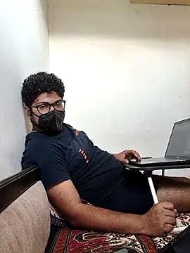 thebrownboi01 online show from 11/29/25, 06:16