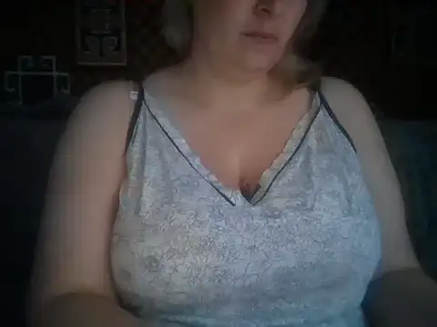 Diana Britt online show from 10/19/25, 05:08