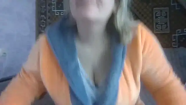 Snapshot of Diana_Britt chatting on 02/03/26, 06:22 Diana Britt online show from 02/03/26, 06:22