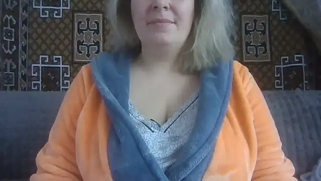 Snapshot of Diana_Britt chatting on 02/03/26, 07:02 Diana Britt online show from 02/03/26, 07:02