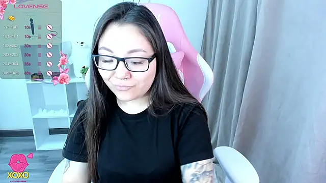 Snapshot of gentle_muse chatting on 03/19/25, 12:59 gentle muse online show from 03/19/25, 12:59