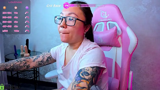 Snapshot of gentle_muse chatting on 11/08/25, 12:22 gentle muse online show from 11/08/25, 12:22