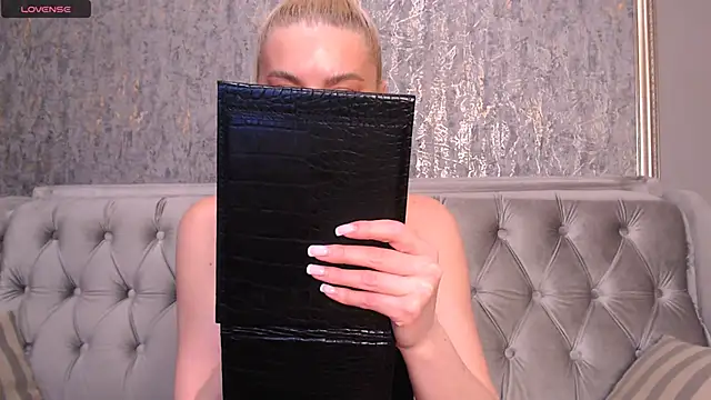 BlondieStar online show from 02/27/26, 10:32