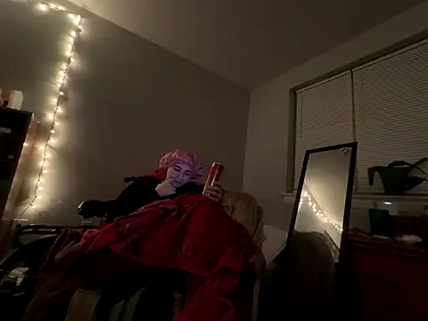 Snowbunnycake 131 online show from 11/23/25, 11:15