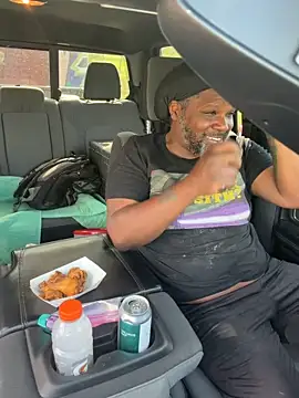 HaloRodeoLover2 online show from 04/04/26, 08:50