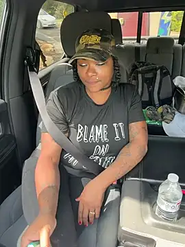 HaloRodeoLover2 online show from 04/19/26, 07:05