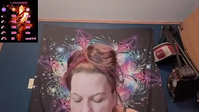 Snapshot of fieryrebel chatting on 10/16/25, 07:48 fieryrebel online show from 10/16/25, 07:48