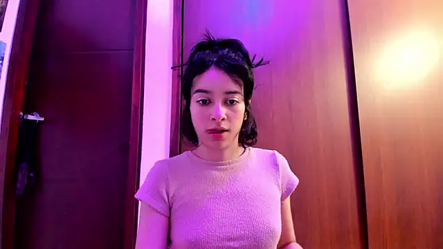  Lunnaa  online show from 12/21/24, 05:25