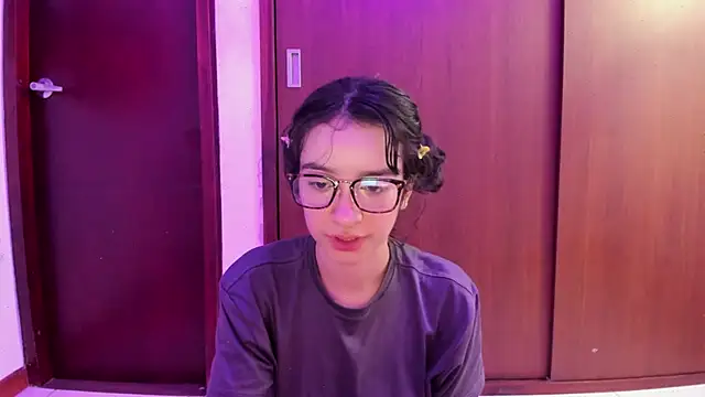  Lunnaa  online show from 02/24/25, 04:49