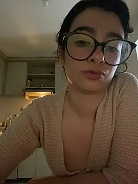  Lunnaa  online show from 04/06/26, 02:42