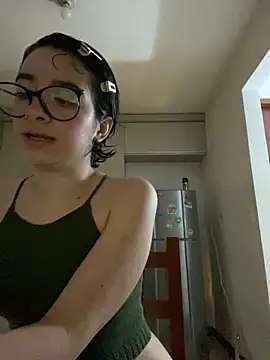  Lunnaa  online show from 04/12/26, 12:37