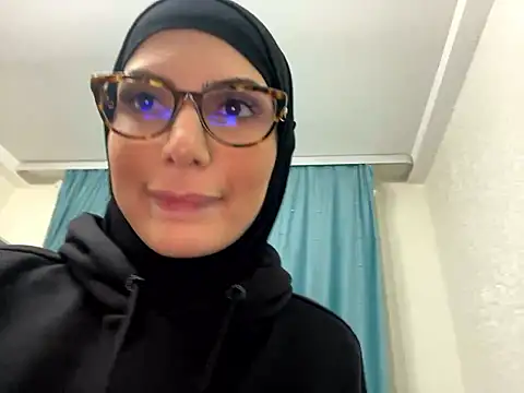 GumusGuray online show from 12/03/24, 12:35