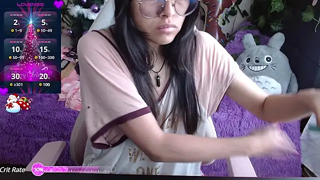 Snapshot of MidoriQuiinn chatting on 12/18/24, 01:56 MidoriQuiinn online show from 12/18/24, 01:56