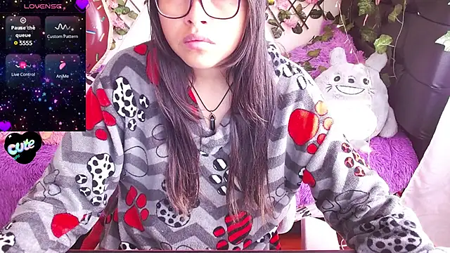 Snapshot of MidoriQuiinn chatting on 02/01/25, 02:02 MidoriQuiinn online show from 02/01/25, 02:02