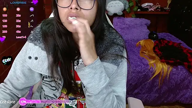 Snapshot of MidoriQuiinn chatting on 03/04/25, 01:49 MidoriQuiinn online show from 03/04/25, 01:49