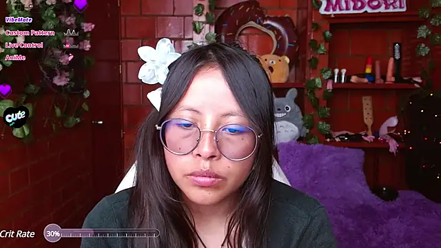 Snapshot of MidoriQuiinn chatting on 03/13/25, 08:11 MidoriQuiinn online show from 03/13/25, 08:11