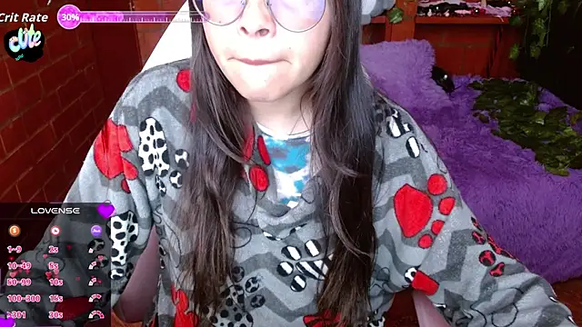 Snapshot of MidoriQuiinn chatting on 09/15/25, 02:06 MidoriQuiinn online show from 09/15/25, 02:06