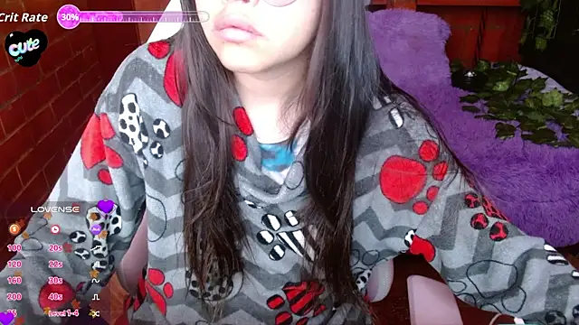 Snapshot of MidoriQuiinn chatting on 10/03/25, 02:03 MidoriQuiinn online show from 10/03/25, 02:03