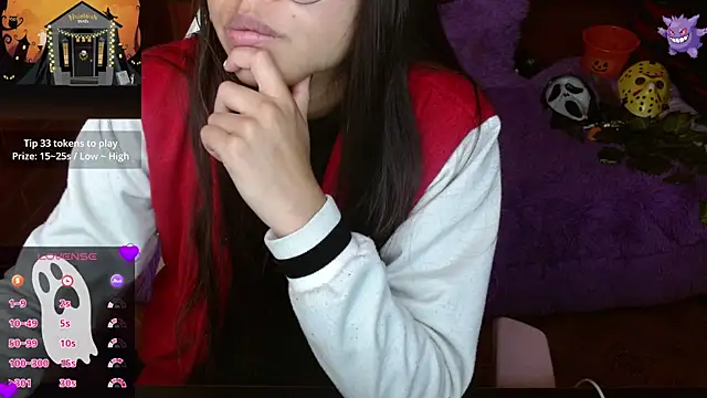 Snapshot of MidoriQuiinn chatting on 10/10/25, 01:54 MidoriQuiinn online show from 10/10/25, 01:54