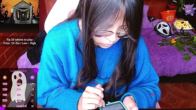 Snapshot of MidoriQuiinn chatting on 10/21/25, 02:18 MidoriQuiinn online show from 10/21/25, 02:18