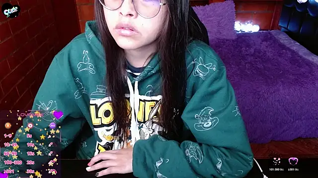 MidoriQuiinn online show from 05/13/26, 04:26