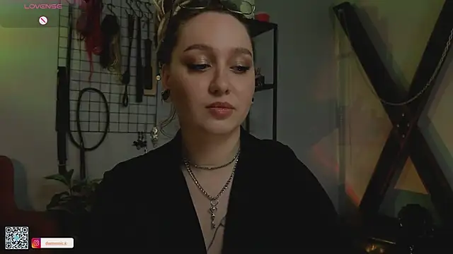 Snapshot of VortexProject chatting on 01/18/25, 01:51 VortexProject online show from 01/18/25, 01:51