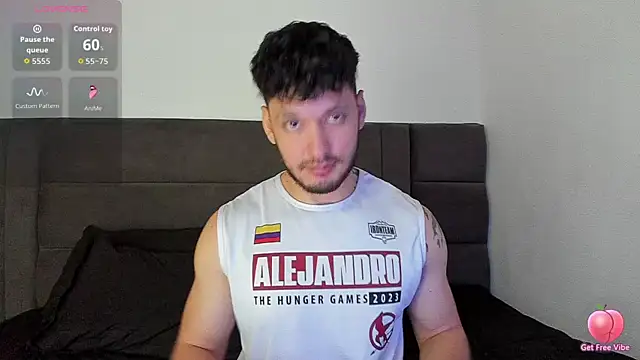 alejandro  2 online show from 11/19/25, 05:13