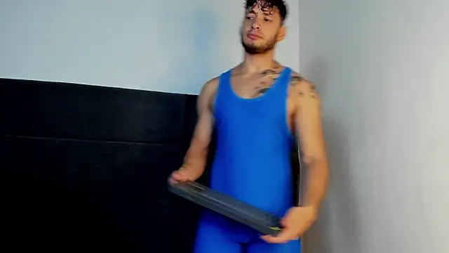 alejandro  2 online show from 04/07/26, 04:40