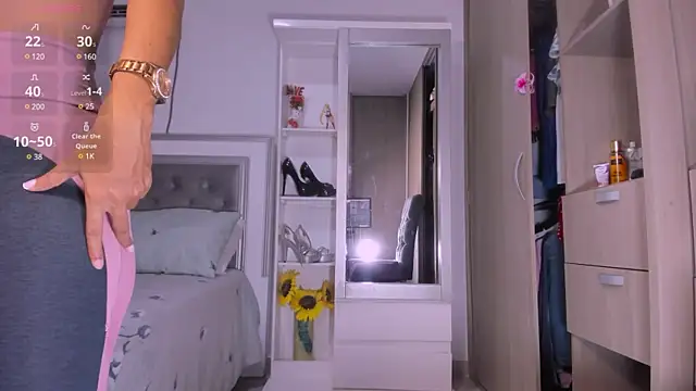 sharonDulce online show from 03/05/25, 01:42