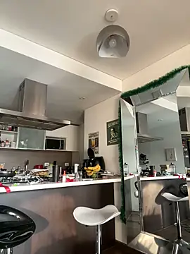 oriana zoeee online show from 12/05/24, 09:50