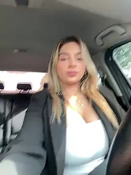 oriana zoeee online show from 01/11/25, 08:32