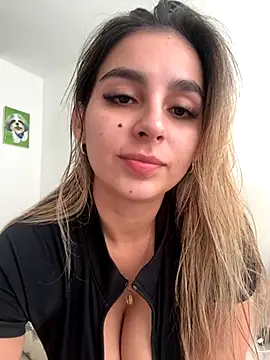 oriana zoeee online show from 10/03/25, 10:18