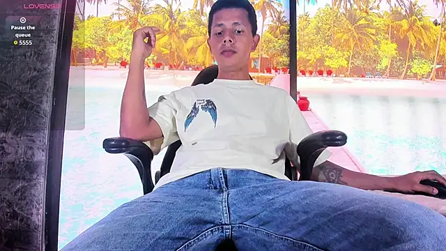 boy bigcock24cm online show from 03/29/26, 02:50