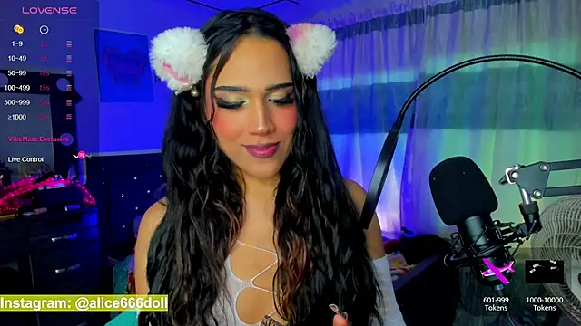 Snapshot of SWEET_ALICEXX chatting on 03/04/25, 05:34 SWEET ALICEXX online show from 03/04/25, 05:34