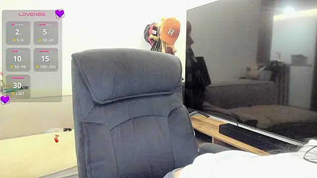 keyn laurent 1 online show from 12/03/24, 12:13