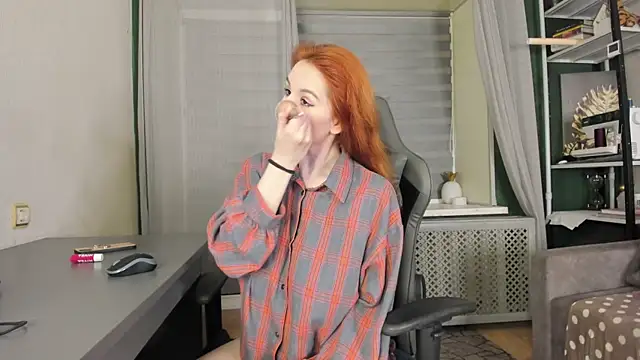 -Aariella- online show from 06/07/26, 11:41