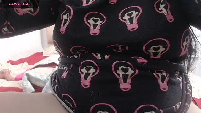 AmmyCollins online show from 10/01/25, 02:17