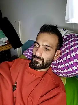 Snapshot of Drkats chatting on 10/25/25, 12:40 Drkats online show from 10/25/25, 12:40