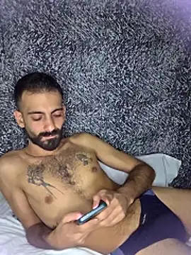 Snapshot of Drkats chatting on 11/27/25, 04:14 Drkats online show from 11/27/25, 04:14