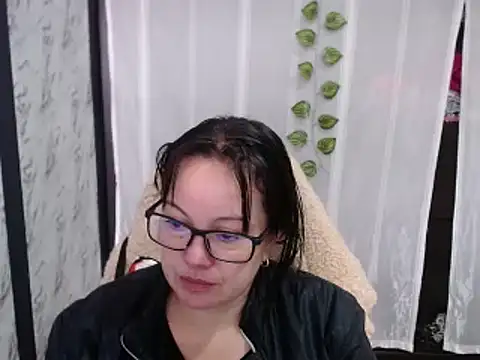 Snapshot of Sonialorens_ chatting on 02/25/25, 03:49 Sonialorens online show from 02/25/25, 03:49