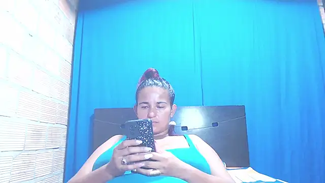 isabella dirty69 online show from 01/16/25, 08:33