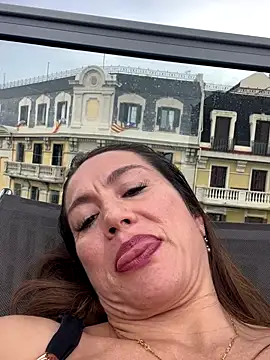 Snapshot of angelitasexy81 chatting on 09/12/25, 03:12 angelitasexy81 online show from 09/12/25, 03:12