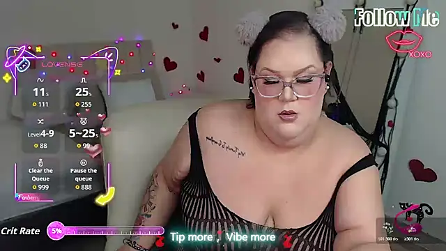 GiannaMorrys online show from 11/07/25, 03:39