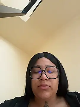 Snapshot of IamSashaLuv chatting on 01/15/26, 09:14 IamSashaLuv online show from 01/15/26, 09:14