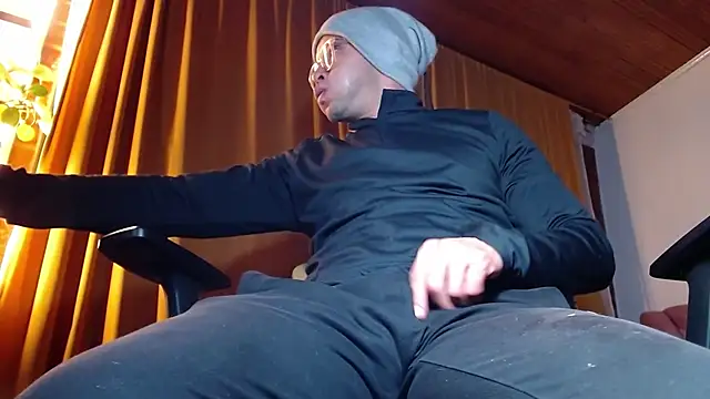 sebastian horny online show from 07/01/26, 03:30