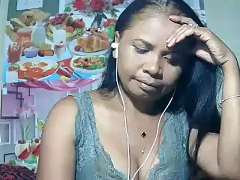 Hyncam online show from 02/22/25, 03:25