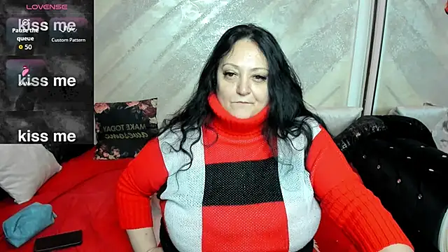 lady lauren online show from 12/15/25, 04:50