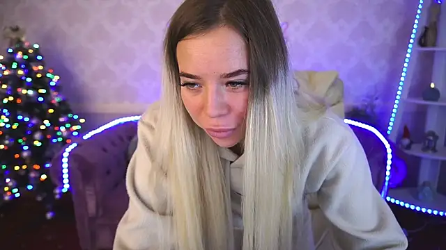 Snapshot of Sexy_Ira chatting on 01/14/25, 06:56 Sexy Ira online show from 01/14/25, 06:56