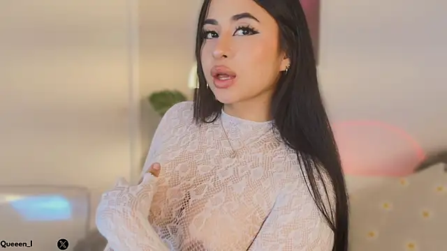 Queen liana online show from 04/15/26, 05:25