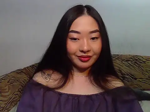 Snapshot of Aleksa_Blackdream chatting on 05/21/26, 07:37 Aleksa Blackdream online show from 05/21/26, 07:37